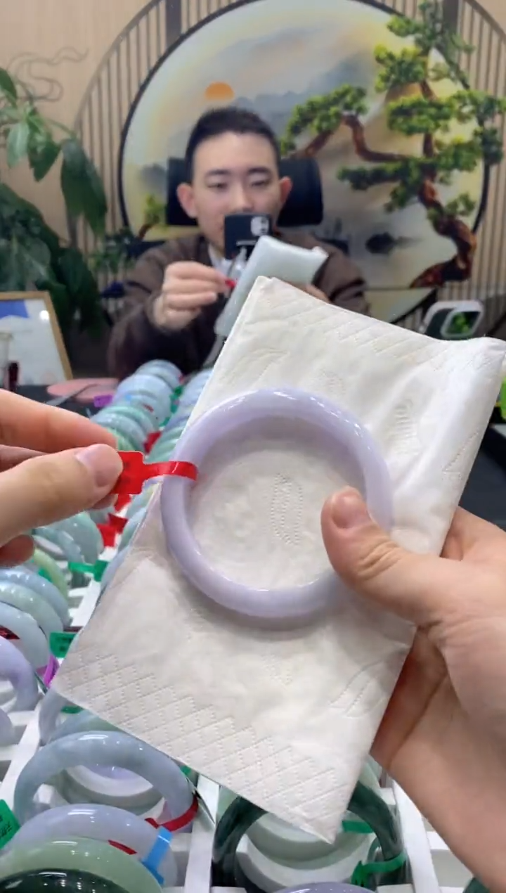 【闪购商品】翡翠手镯未镶嵌0000014389