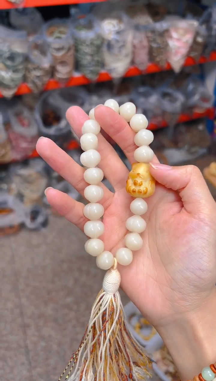 吊坠菩提根/象牙果荔枝栋屁桃手持 凤九