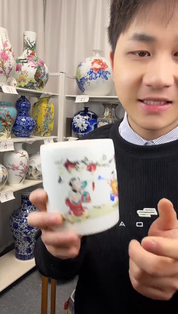 【闪购商品】摆件景德镇笔筒好货123131