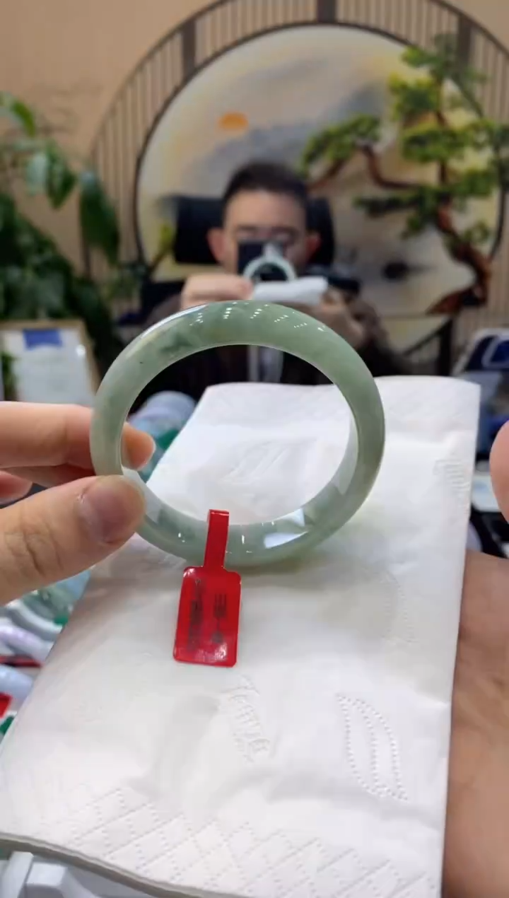 【闪购商品】翡翠手镯未镶嵌000011540