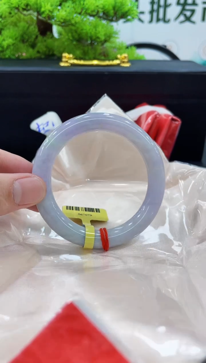 【闪购商品】翡翠手镯未镶嵌手镯