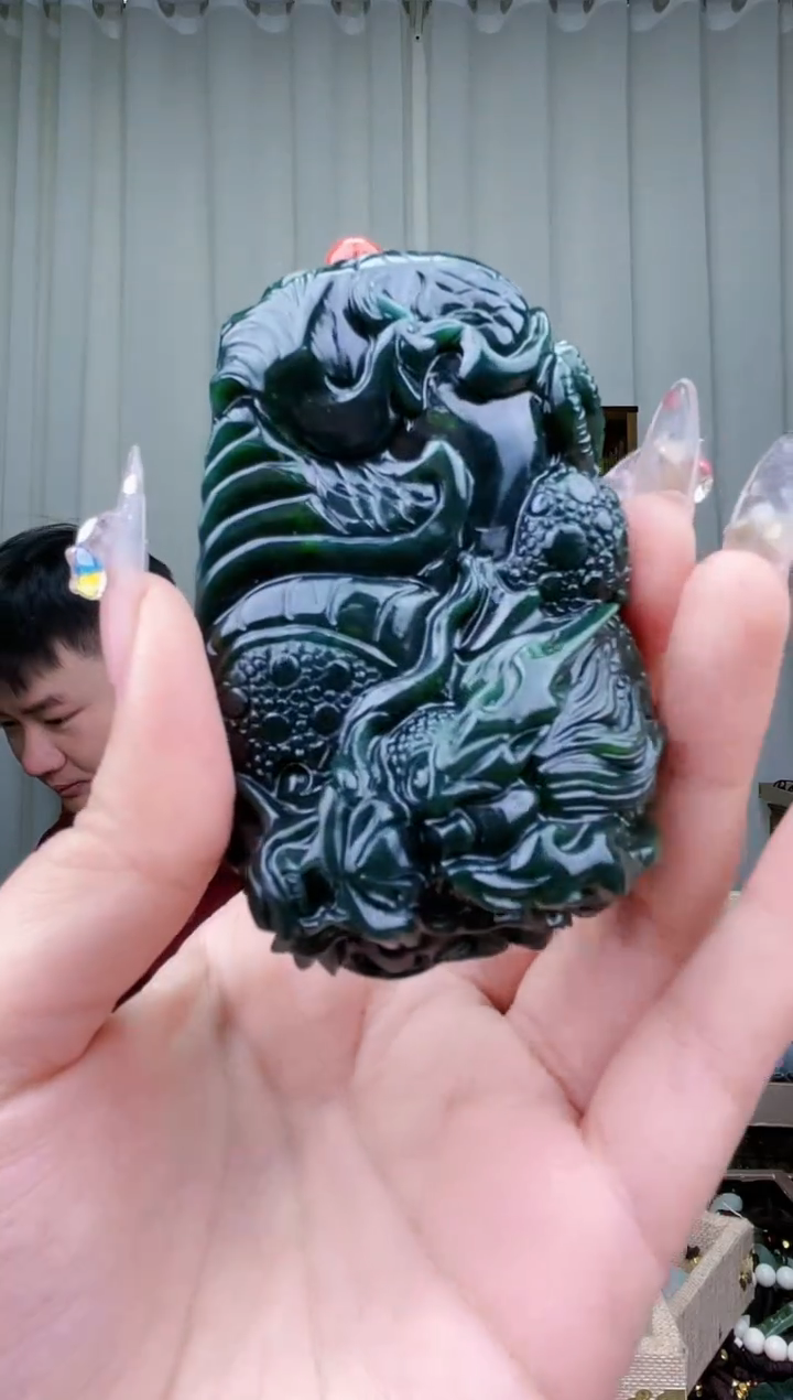 【闪购商品】和田玉挂件未镶嵌拍一发一，多样性发货！