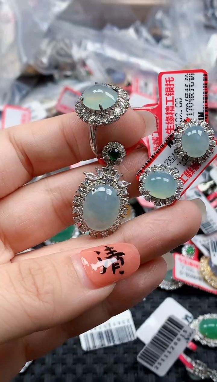 银S925镶嵌戒指翡翠天然A货缅甸翡翠