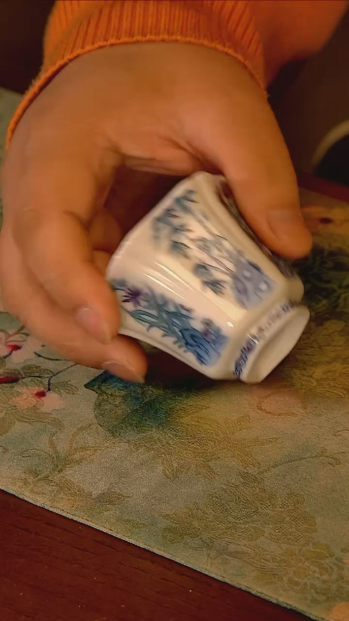 杯手工手绘杯杯很美丽