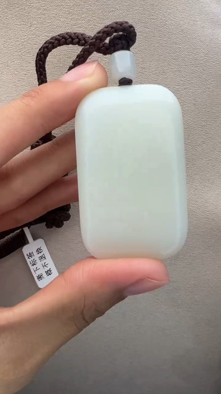 【闪购商品】和田玉颈饰未镶嵌D