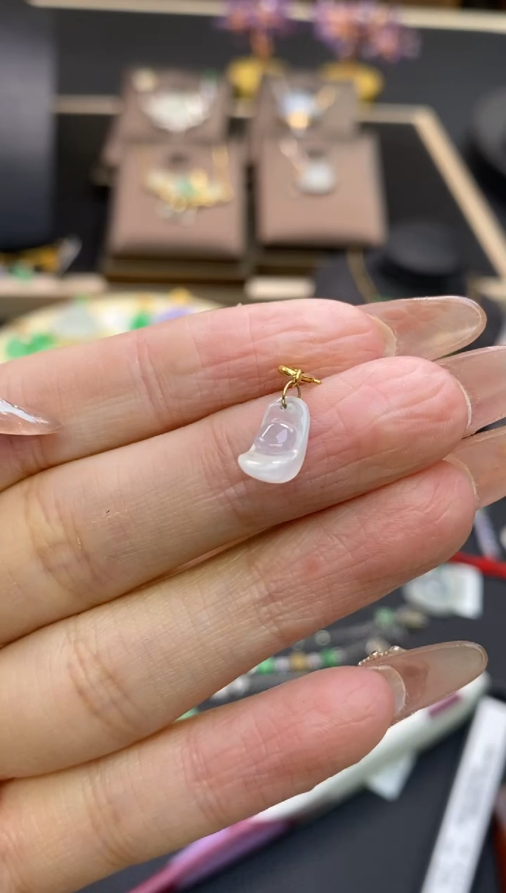【闪购商品】翡翠颈饰18K金镶嵌净货11854