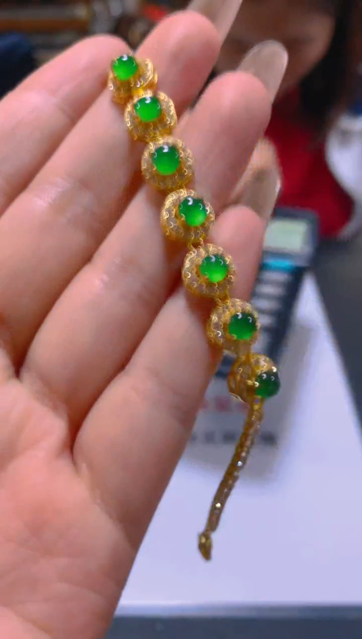 未镶嵌手链翡翠多样性发一
