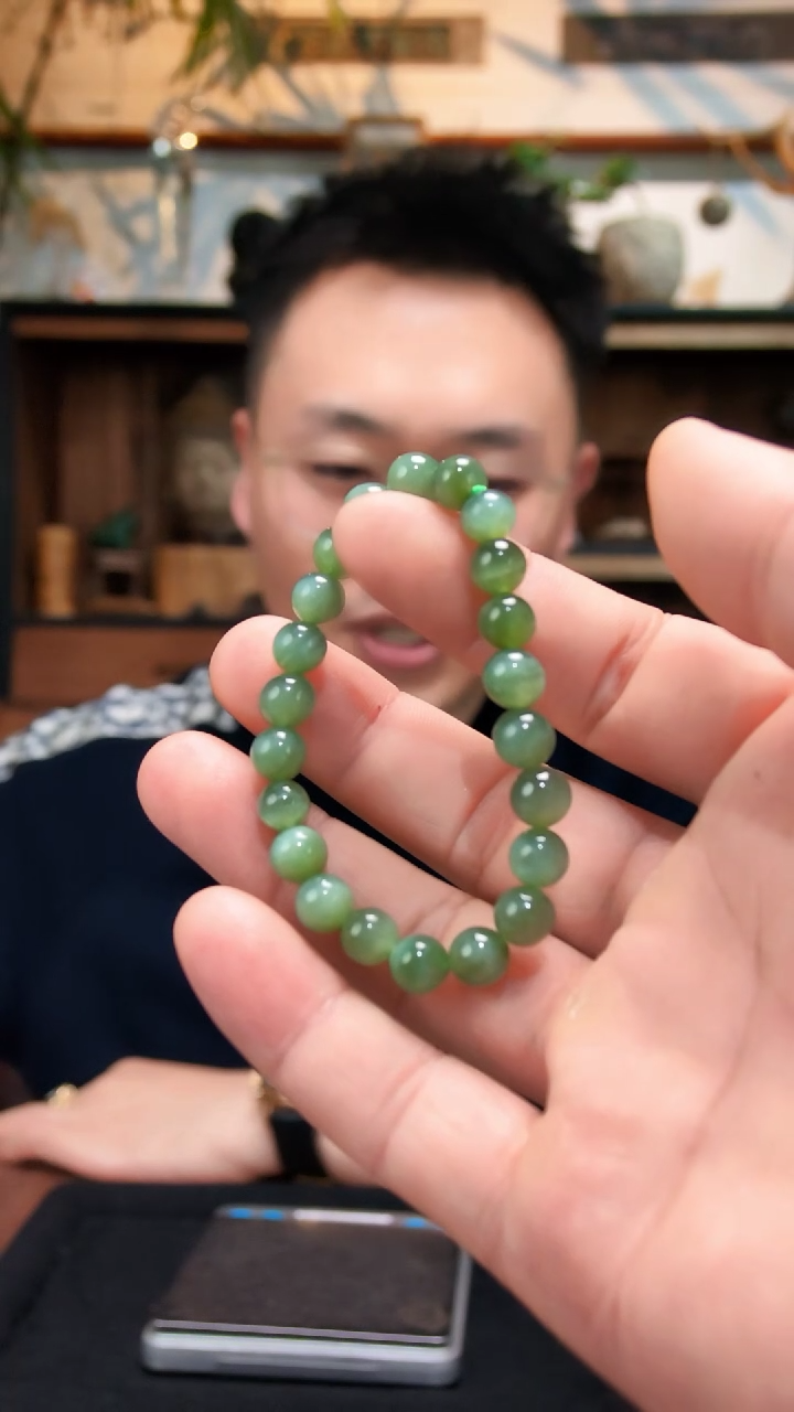 未镶嵌手串和田玉辛**洛碧玉手串ZD8*