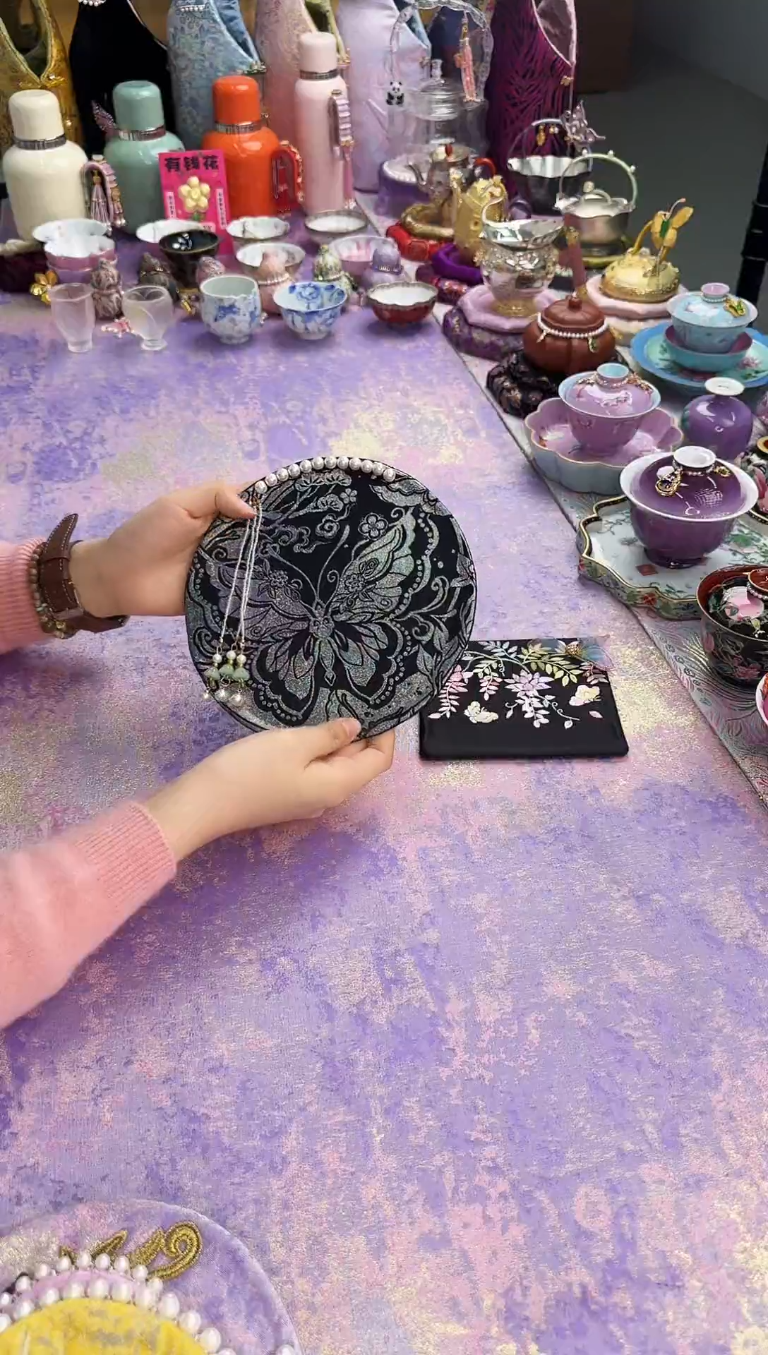 95螺钿黑底蝴蝶杯垫