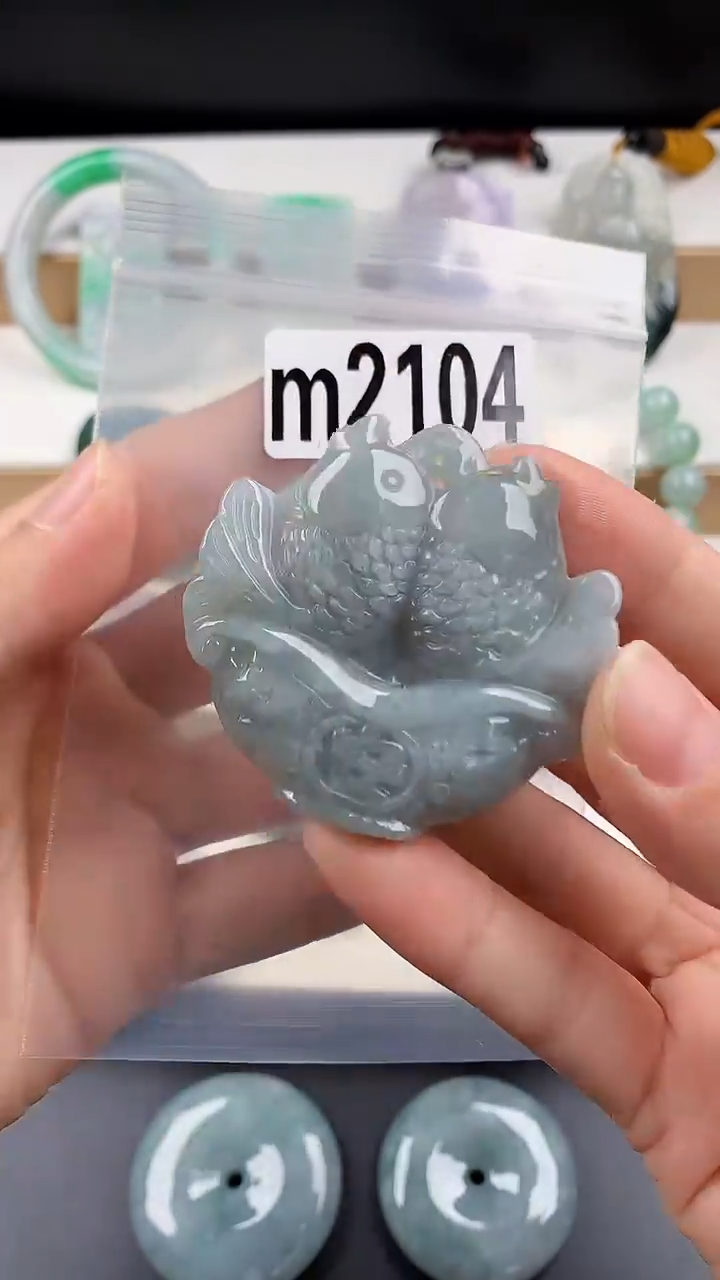 颈饰未镶嵌翡翠天然翡翠吊坠挂件
