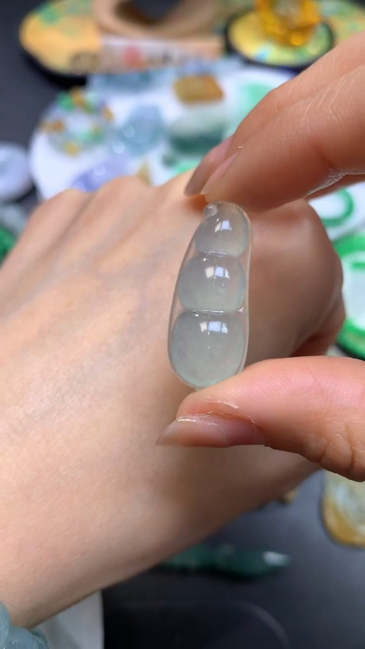 【闪购商品】定制翡翠未镶嵌翡翠