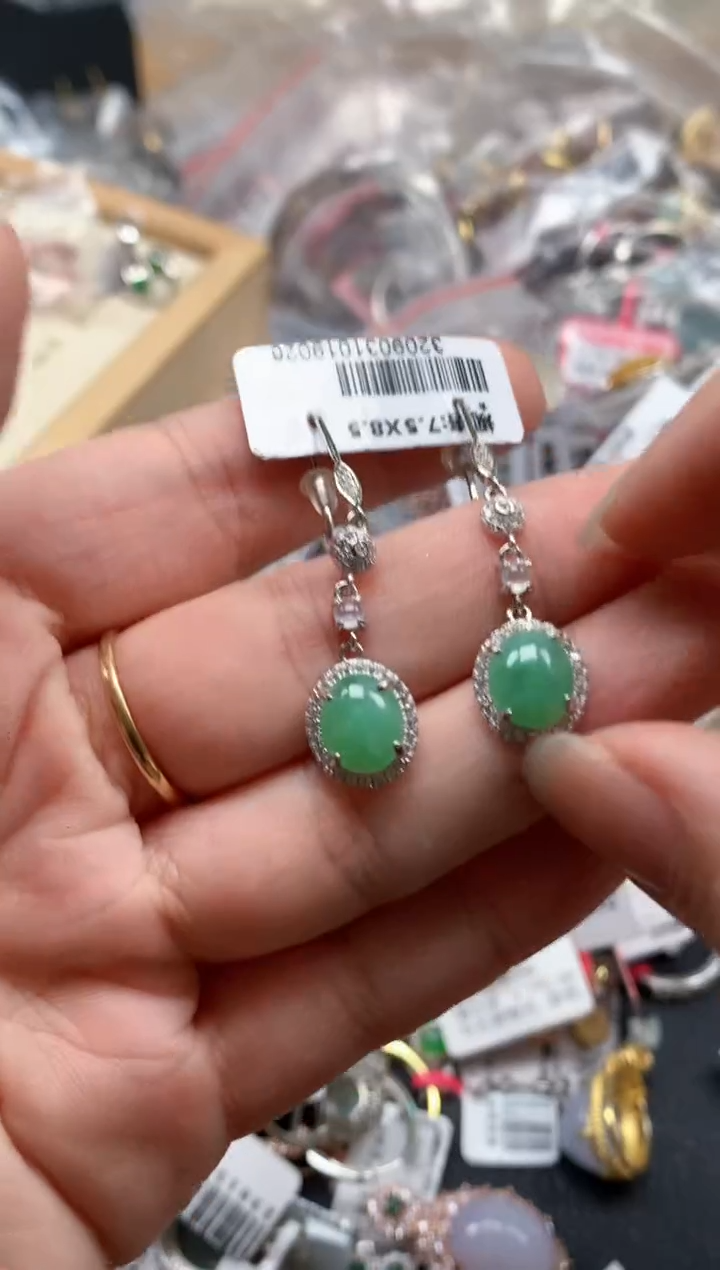 翡翠戒指银S925镶嵌天然A货缅甸翡翠