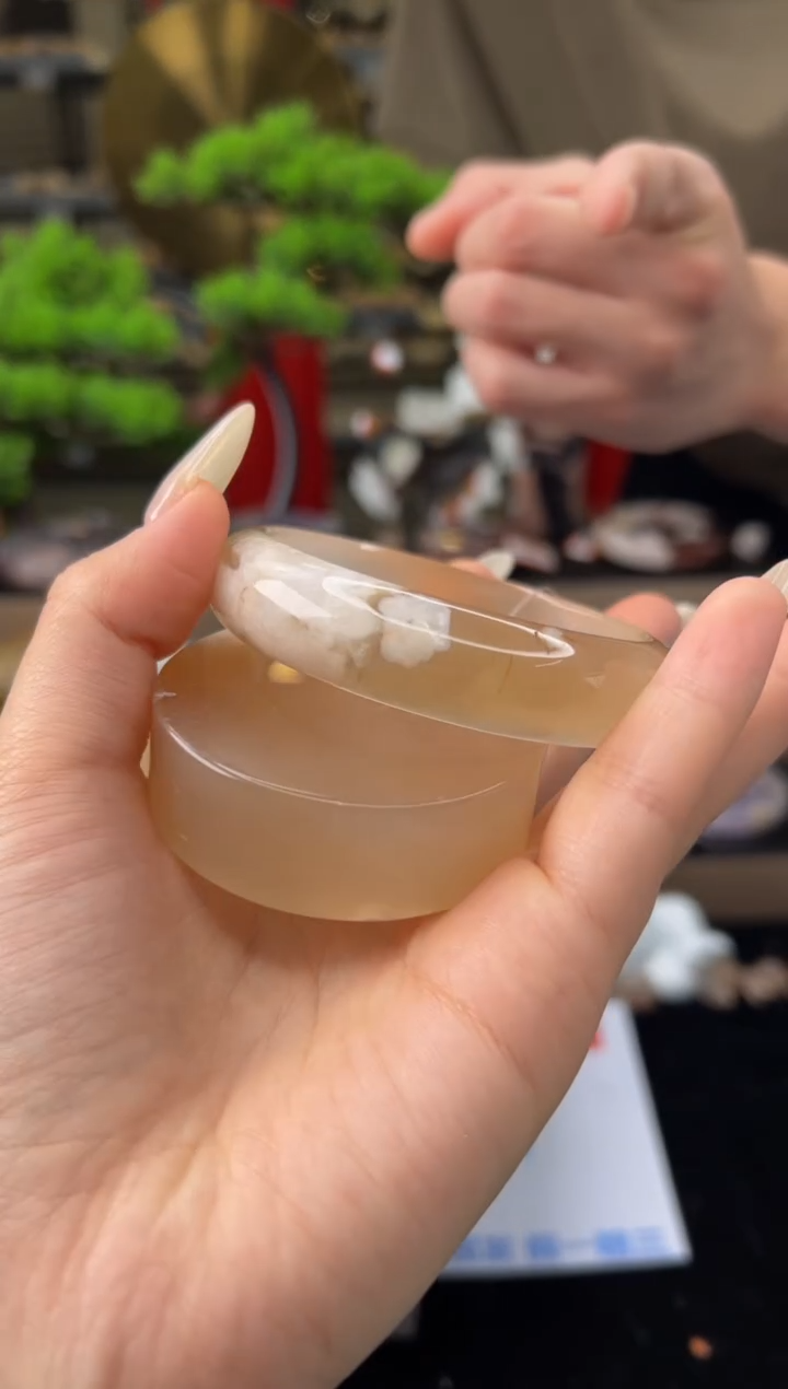 【闪购商品】石英质玉手镯未镶嵌60圈口（赠送镯心）13324