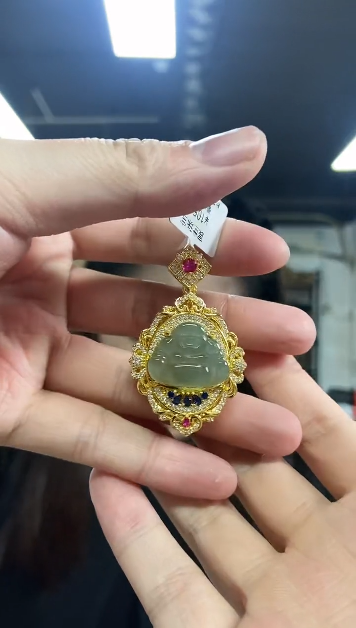 【闪购商品】翡翠吊坠(不含链)未镶嵌多样性发其一颜色微差