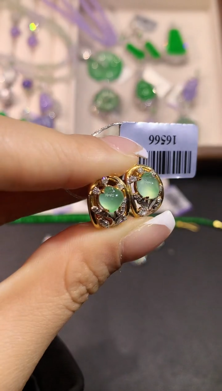 【闪购商品】翡翠耳饰18K金镶嵌YJ16566