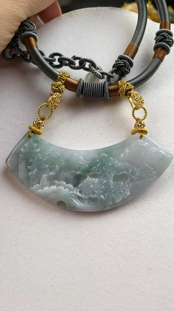 【闪购商品】翡翠颈饰未镶嵌2315(赠链)部分宝贝微瑕主播介绍为准