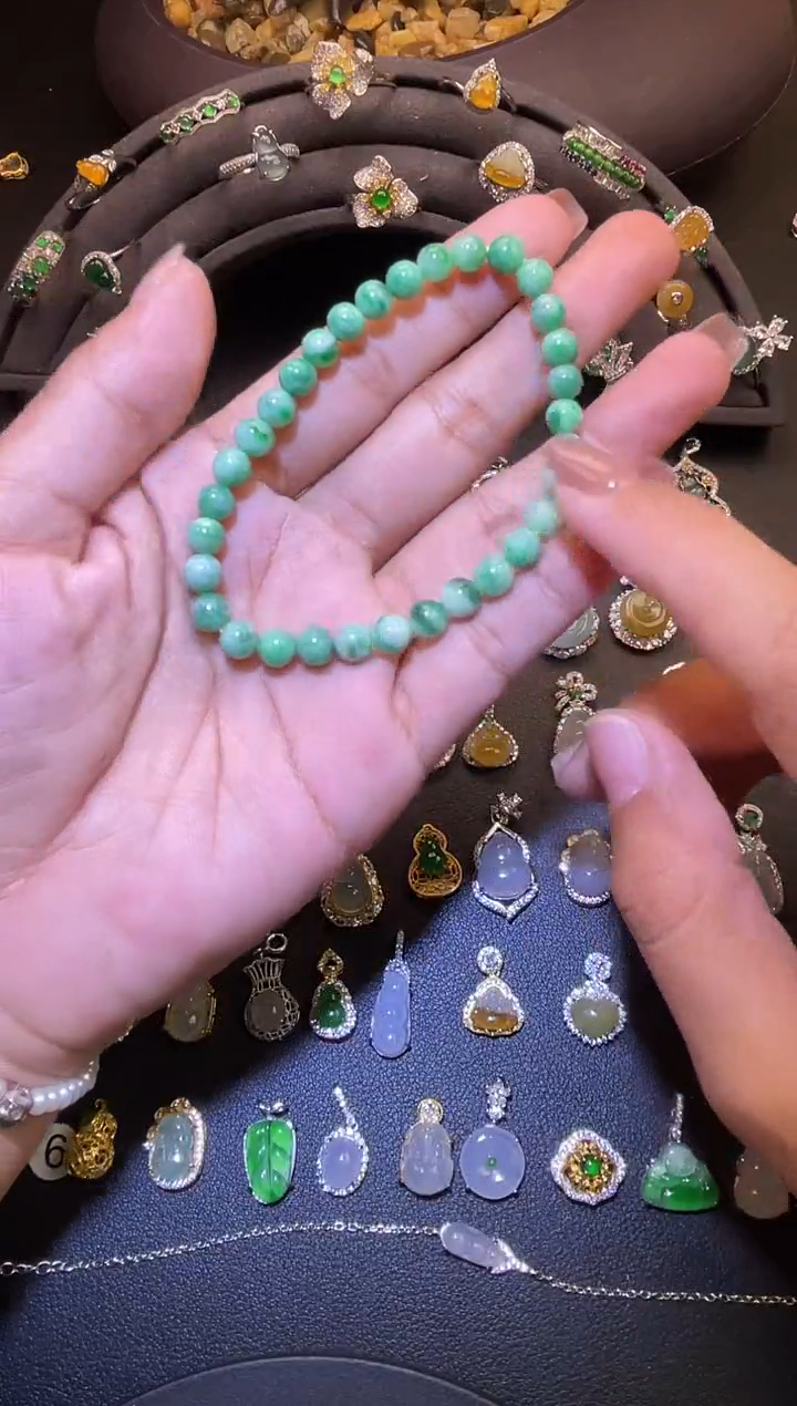 吊坠(不含链)未镶嵌翡翠1