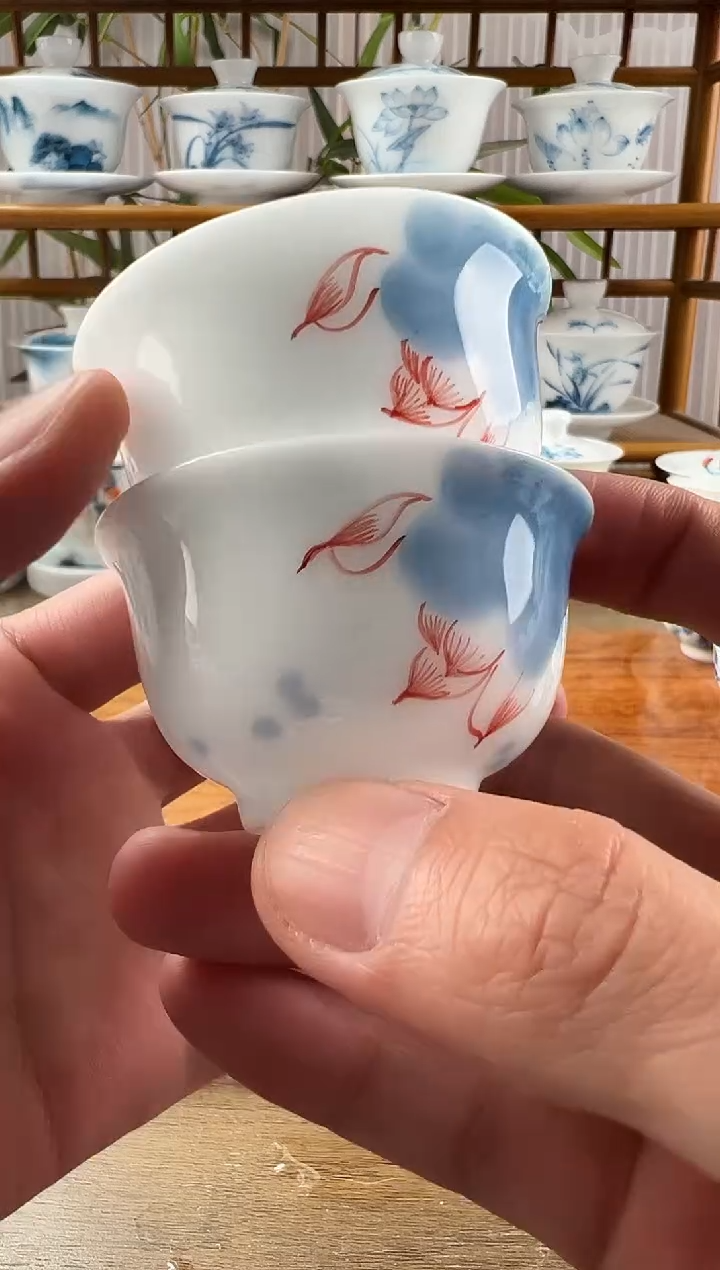 用****1微瑕高冰线条莲小和顺杯2个