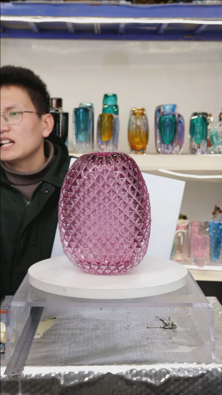 【闪购商品】琉璃【幻彩】高22精品琉璃正常手工痕迹