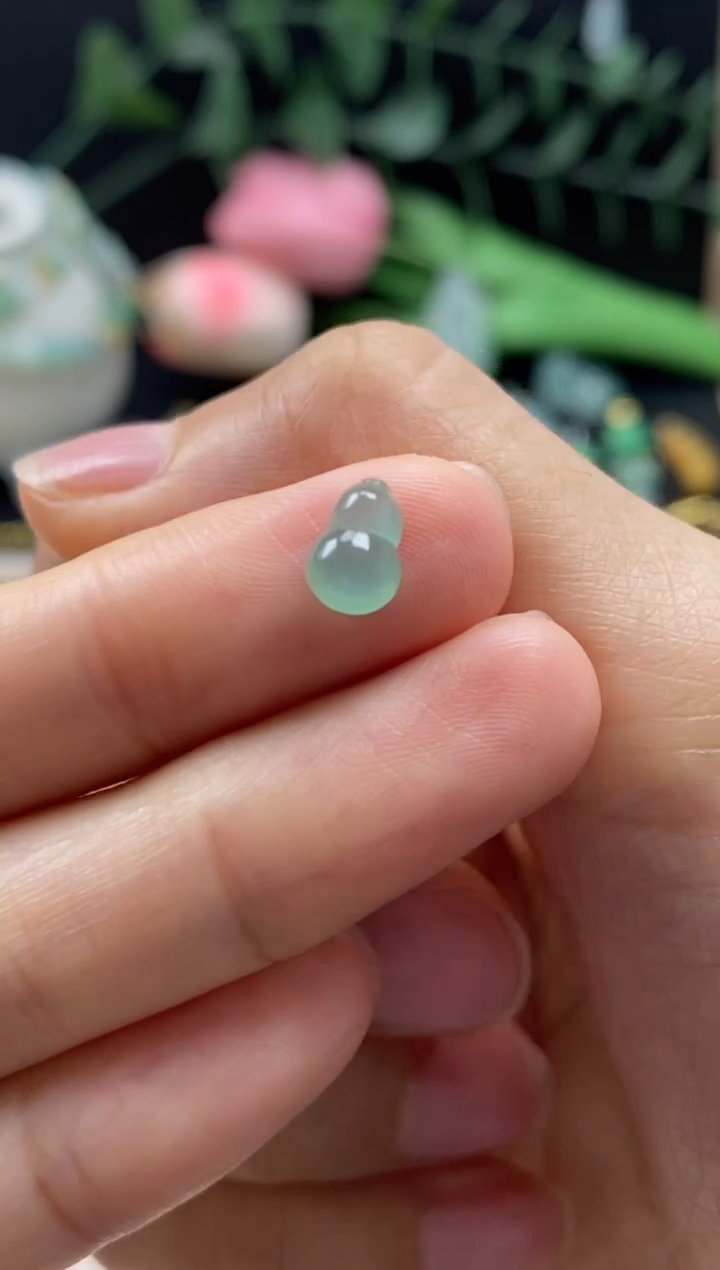 【闪购商品】翡翠颈饰未镶嵌翡翠冰晴葫芦