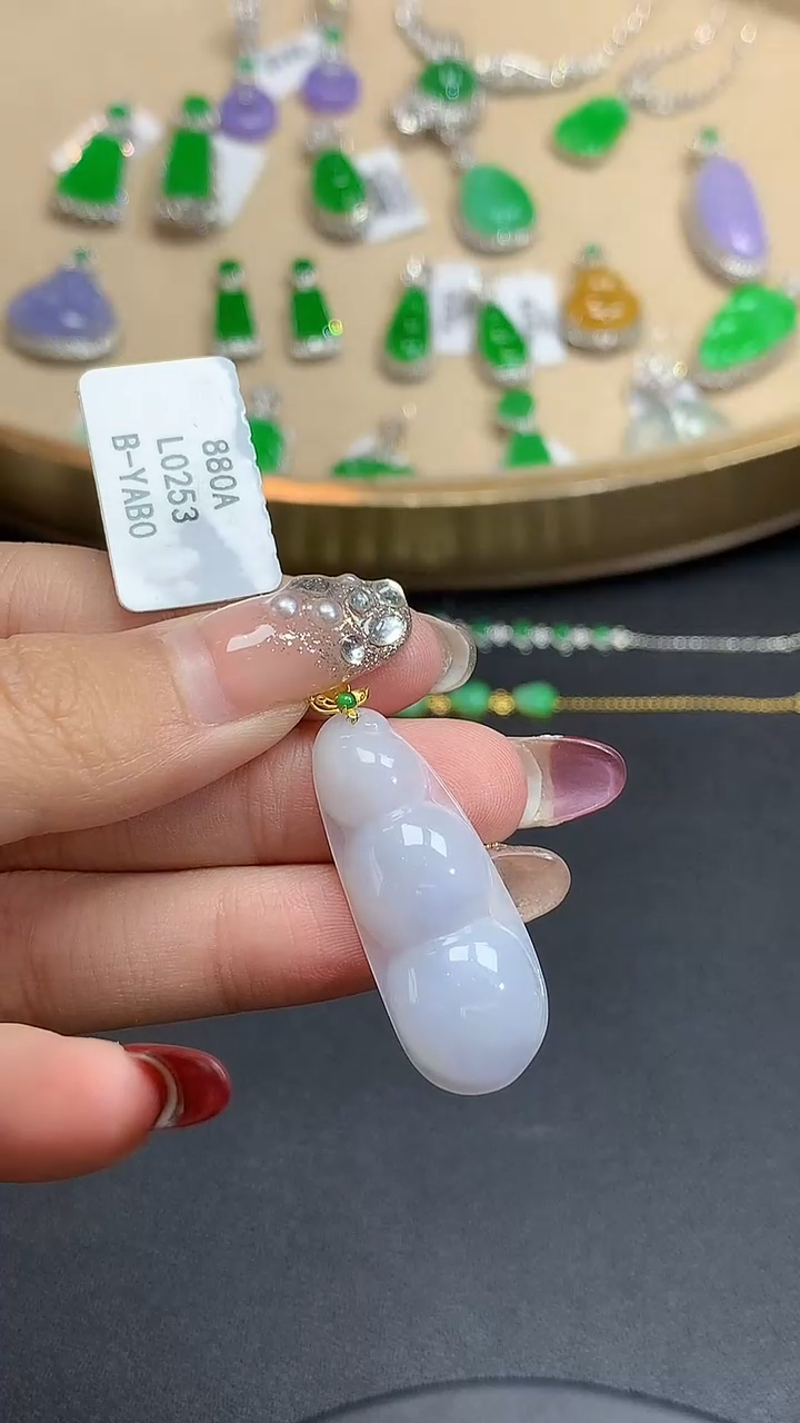 【闪购商品】翡翠吊坠(不含链)18K金镶嵌多样性发其一L0253