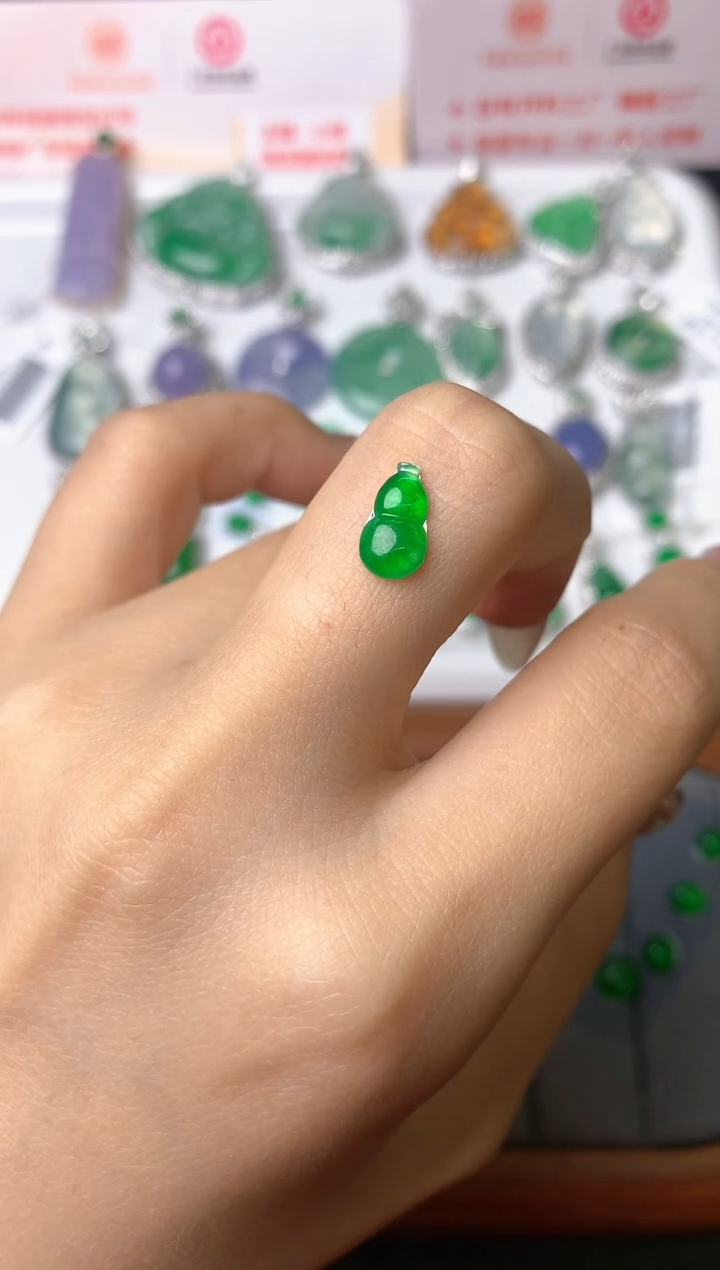 【闪购商品】定制翡翠未镶嵌裸石（镶嵌定制）