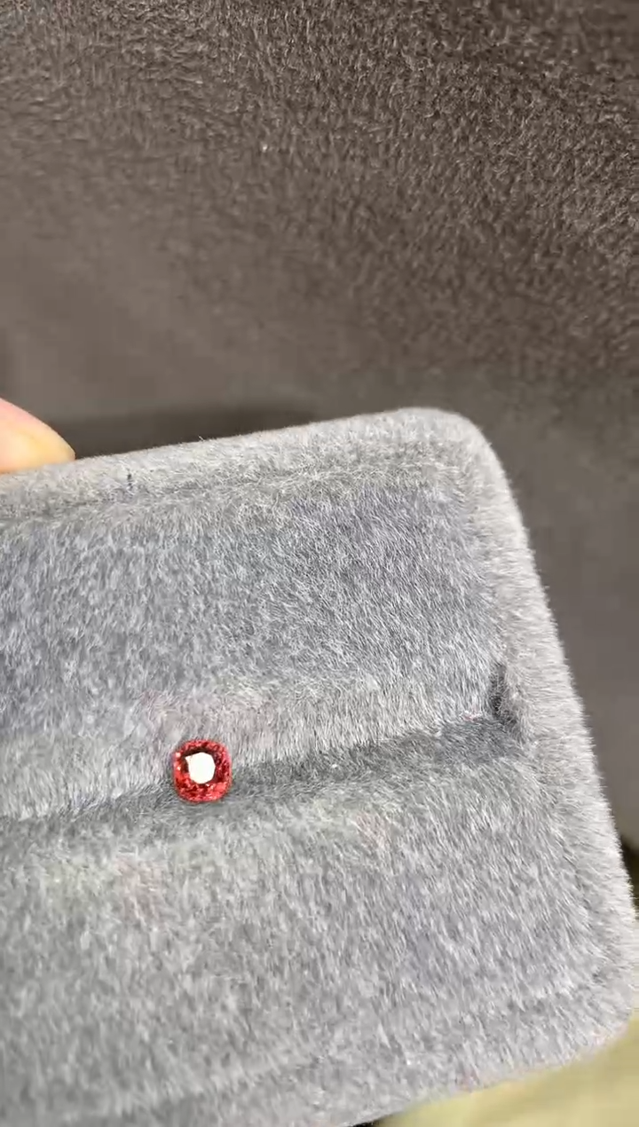 【闪购商品】尖晶石裸石未镶嵌a-301 0.58ct