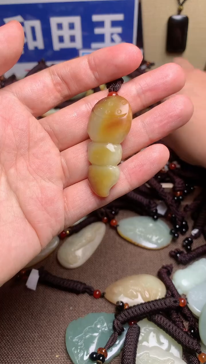 【闪购商品】和田玉颈饰未镶嵌1