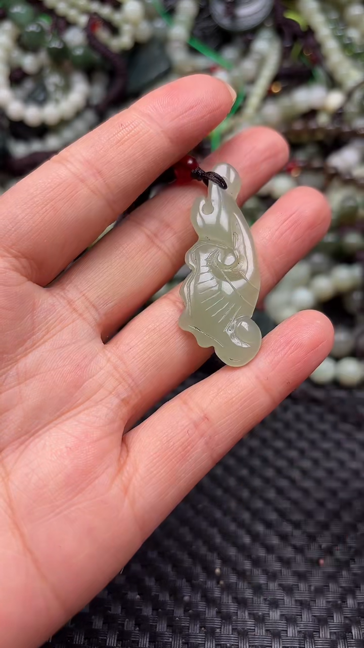 【闪购商品】和田玉颈饰未镶嵌1