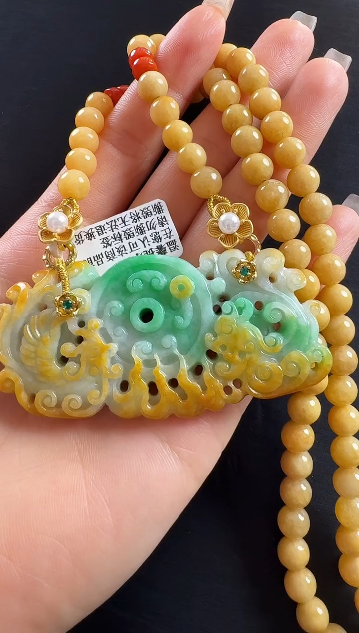 颈饰未镶嵌翡翠龙凤