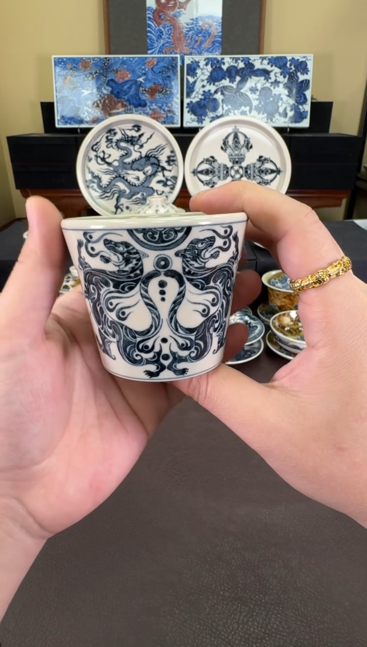 【闪购商品】瓷片二号釉虎符纹冰桶杯