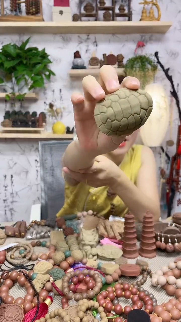 泥塑香身芄富甲天下