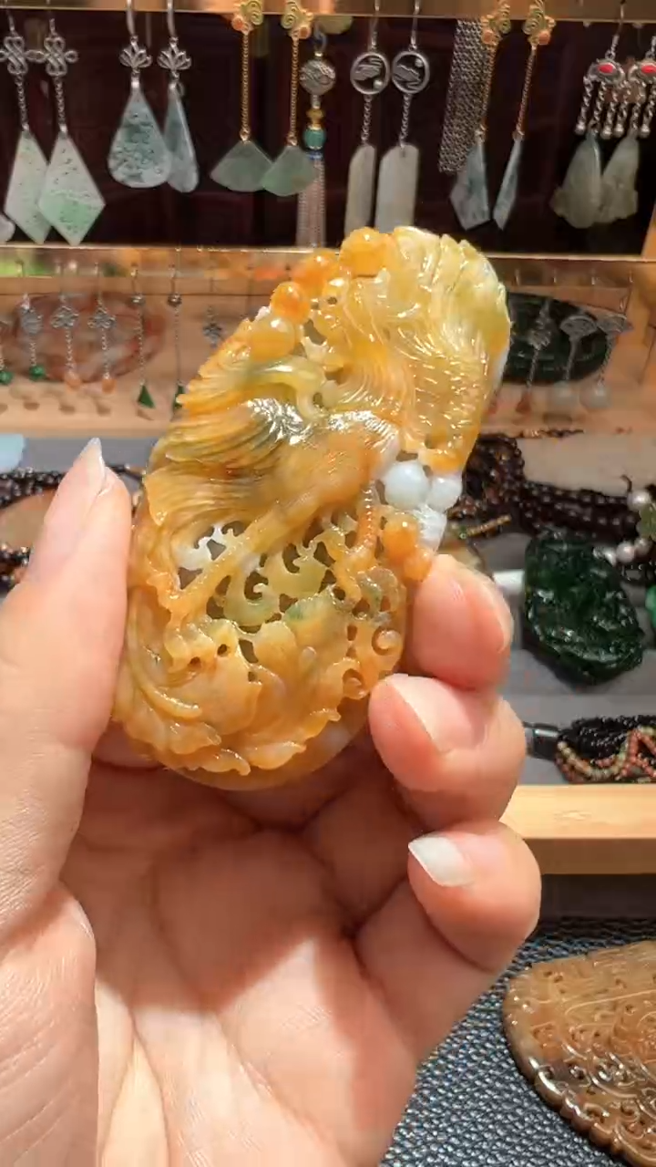 【闪购商品】翡翠挂件未镶嵌翡翠