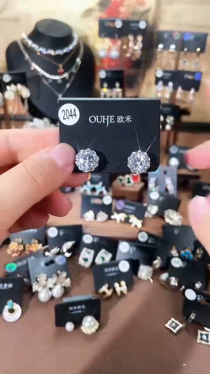 铜合金925银锆石欧2044