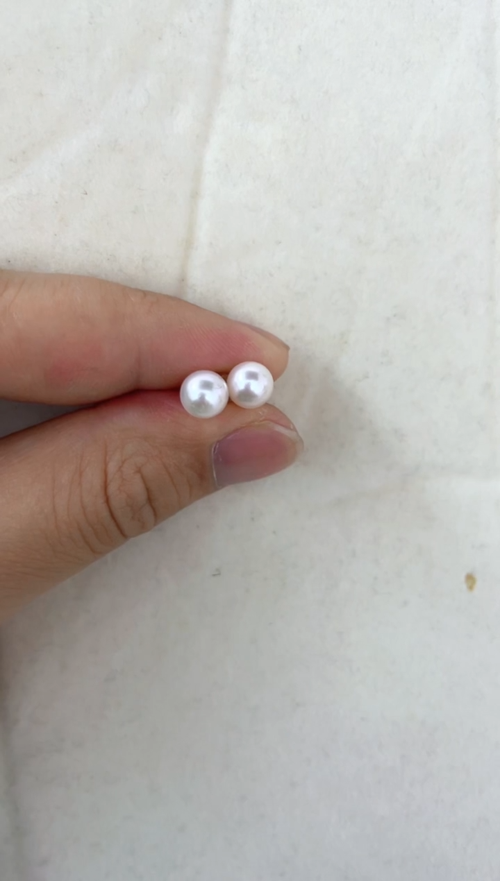 【闪购商品】海水珍珠耳饰18K金镶嵌耳钉
