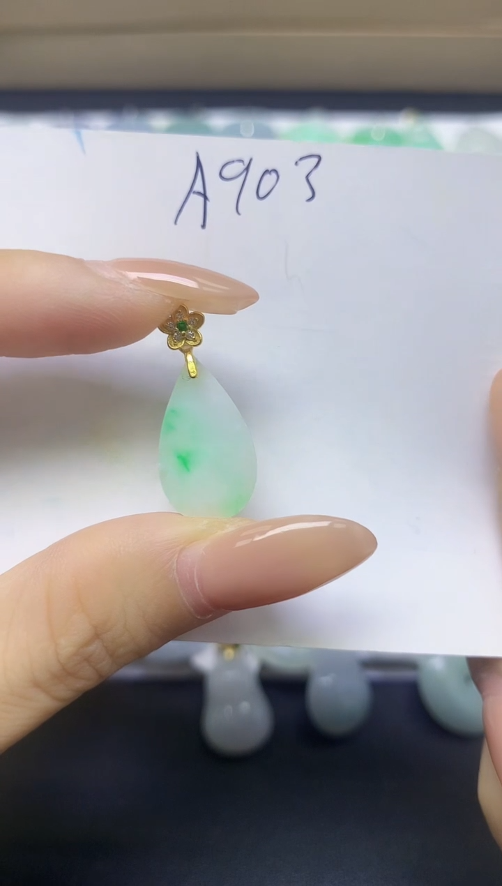 颈饰未镶嵌翡翠天然缅甸A货翡翠百元以上9元证书费自理