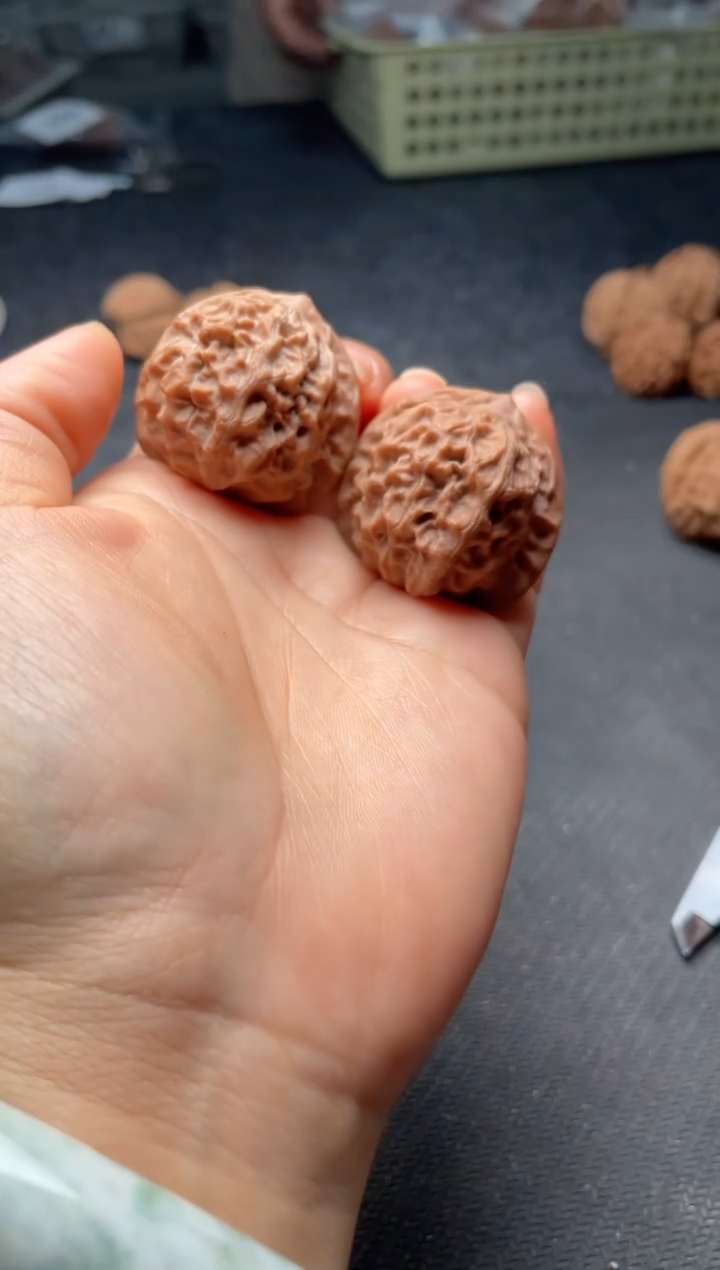 把件文玩核桃w302   瓷娃娃 35尺