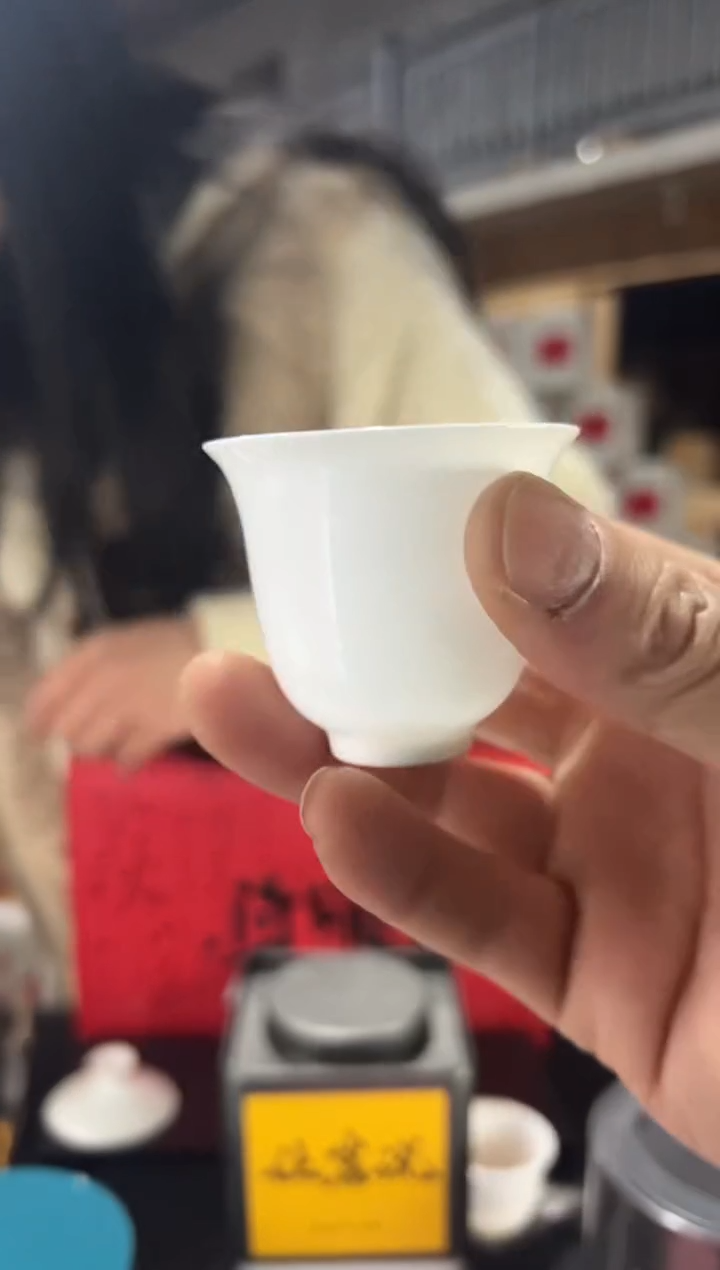 【闪购商品】坝糯一斤主人杯········