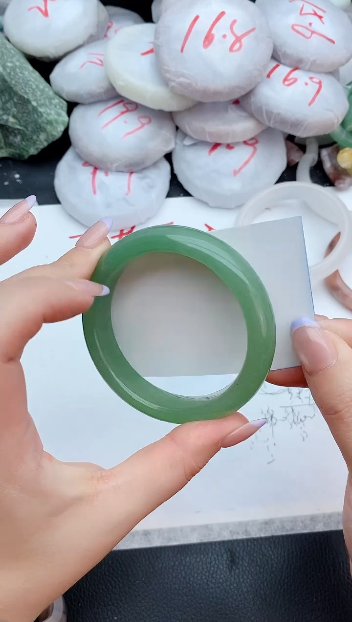 石英质玉手镯未镶嵌93+55/56