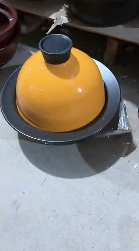 陶06瑕疵黑色塔基锅