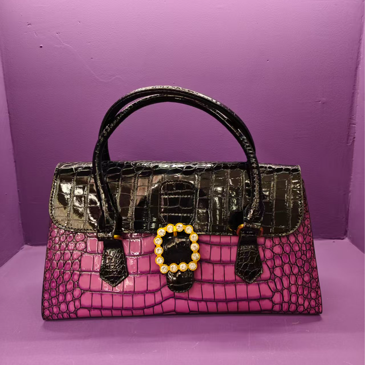 【集合店】紫色单肩包漆皮时尚鱼骨斜跨包女士沙漏包女款鳄鱼纹