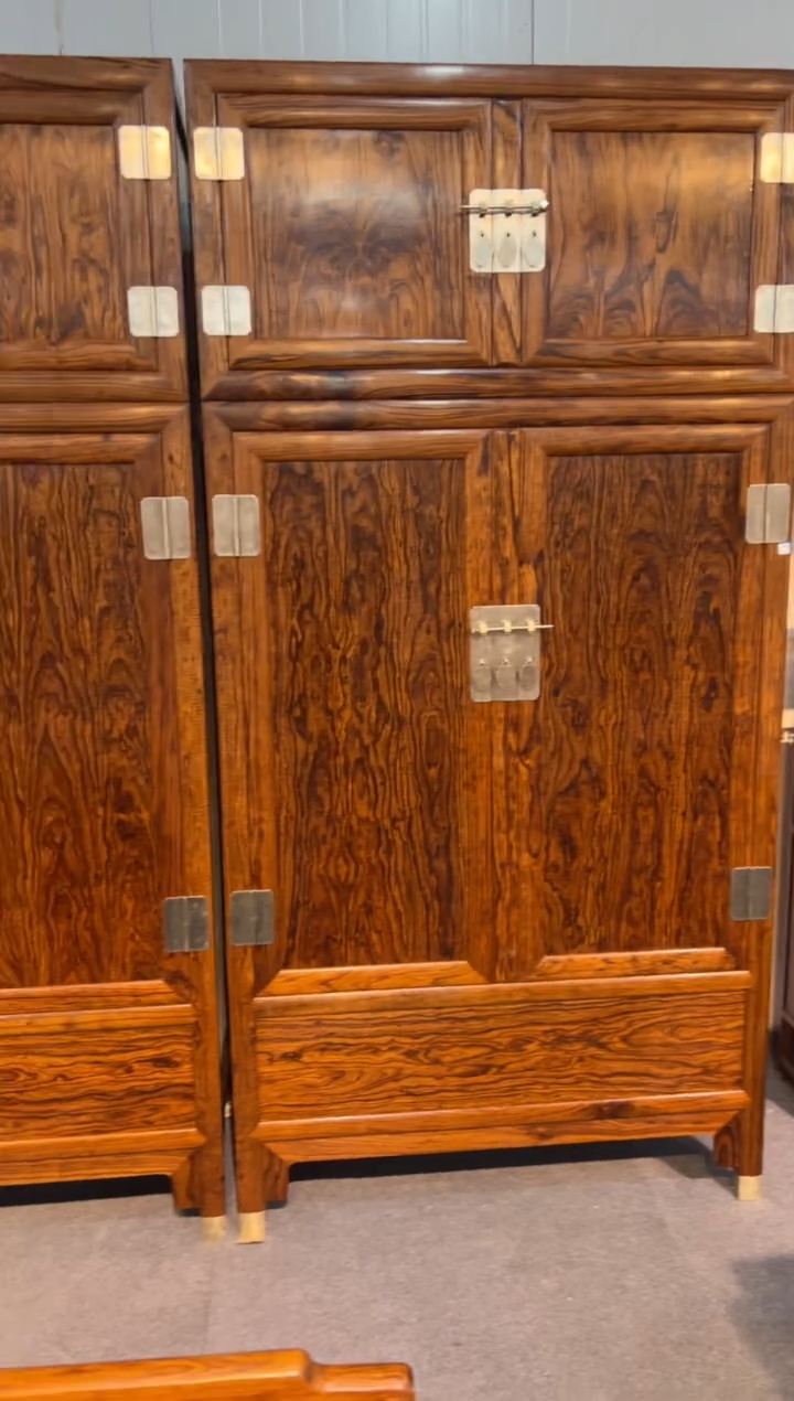 【闪购商品】花梨木类木雕柜子一对