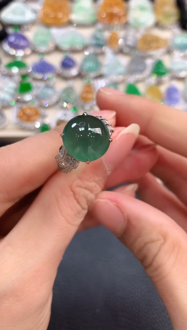 【闪购商品】翡翠戒指18K金镶嵌m46       