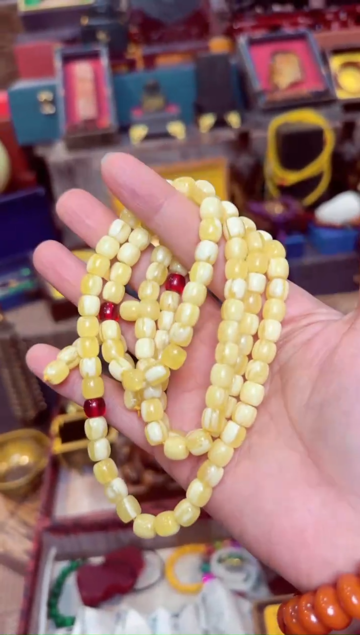 【闪购商品】蜜蜡颈饰未镶嵌