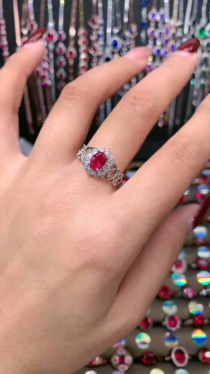 【闪购商品】红宝石戒指银S925镶嵌5.7银色