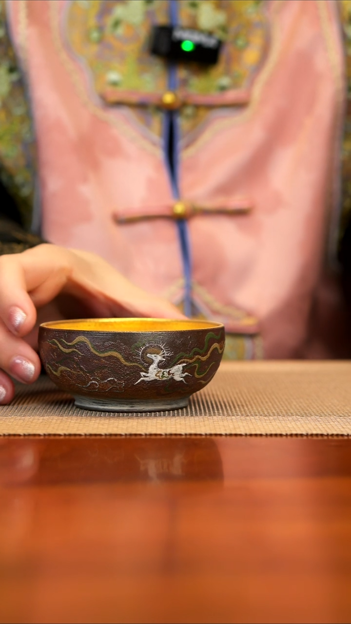 【闪购商品】紫砂茶壶柴烧九色鹿金杯