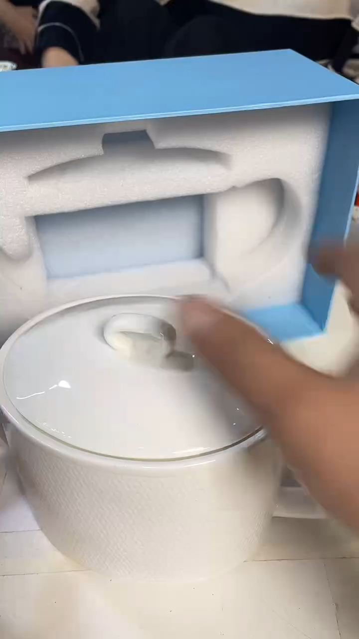 杯鸿辉家品牌瓷器，京东包邮！