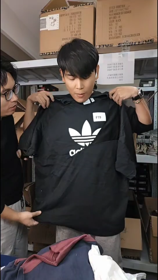 断码孤品清仓   编号F19  尺码XL 185CM