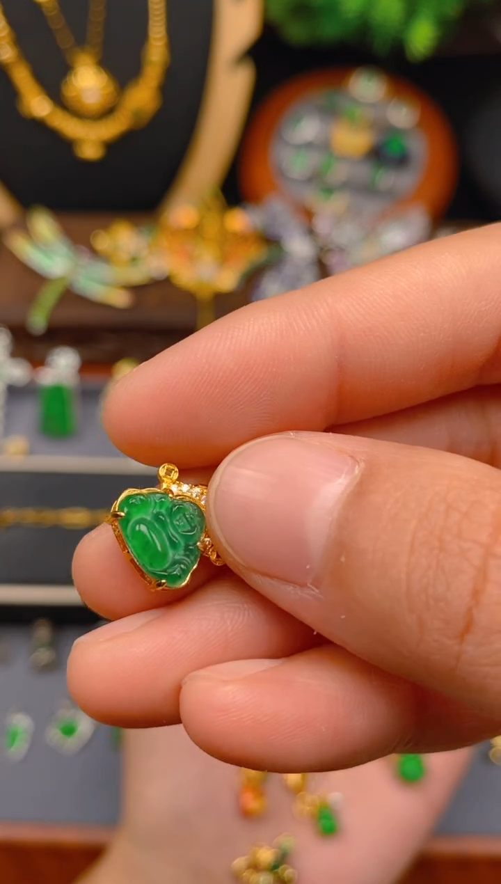 【闪购商品】翡翠吊坠(不含链)银S925镶嵌金色财神佛公