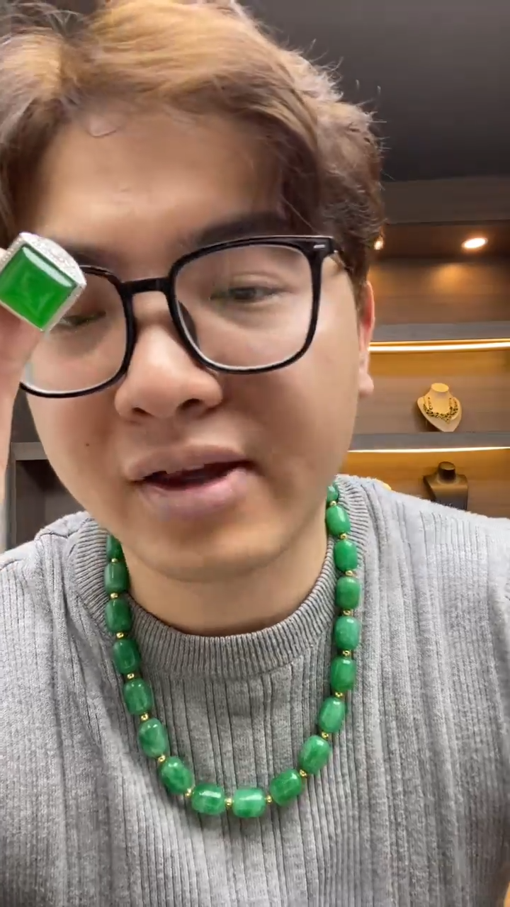 翡翠戒指未镶嵌大方戒